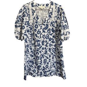 Pinch Anthropologie Women’s Medium Blue White Floral Boho Tunic Top Blouse